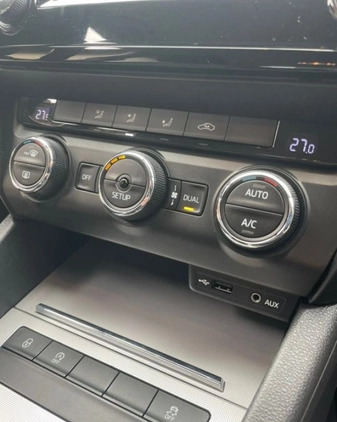Skoda Octavia cena 37999 przebieg: 238000, rok produkcji 2015 z Świecie małe 529